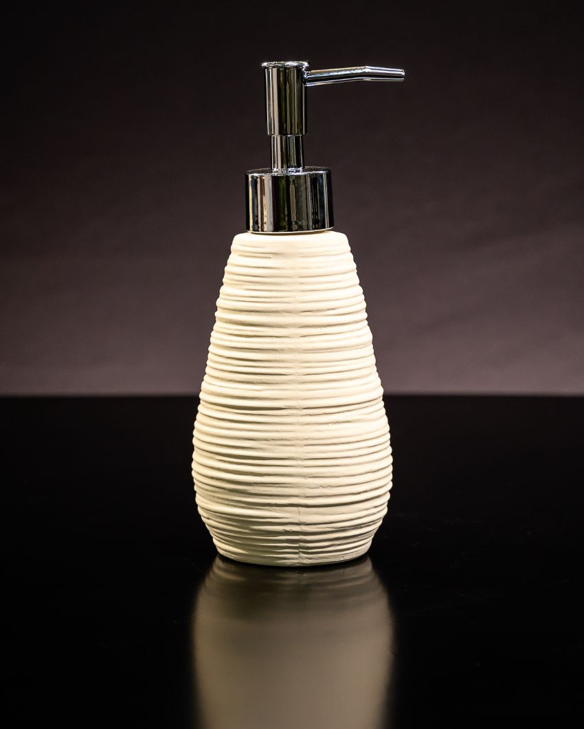 Modern Bathroom Ceramic Modern Groove Bathroom Set | Set of 3