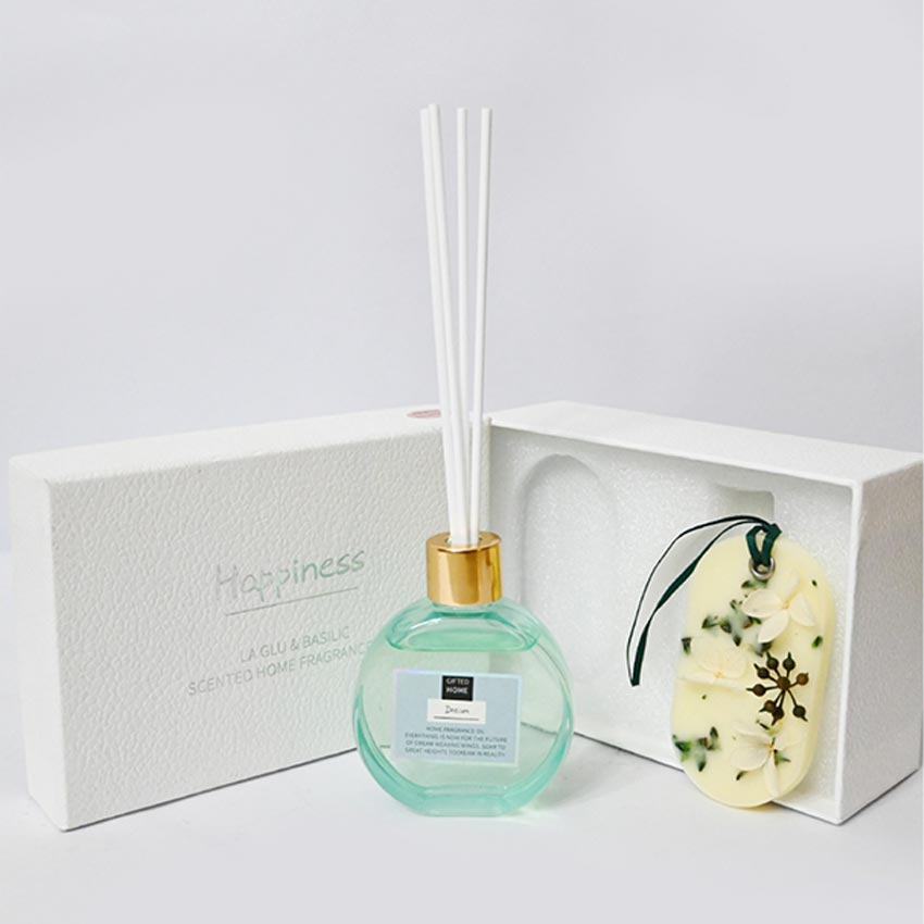 Elegant Natural Reed Diffuser with Refreshing Fresh Air Fragrance | 6 x 5 x 3 inches