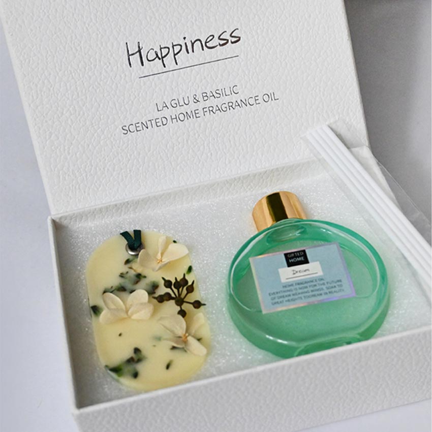 Elegant Natural Reed Diffuser with Refreshing Fresh Air Fragrance | 6 x 5 x 3 inches