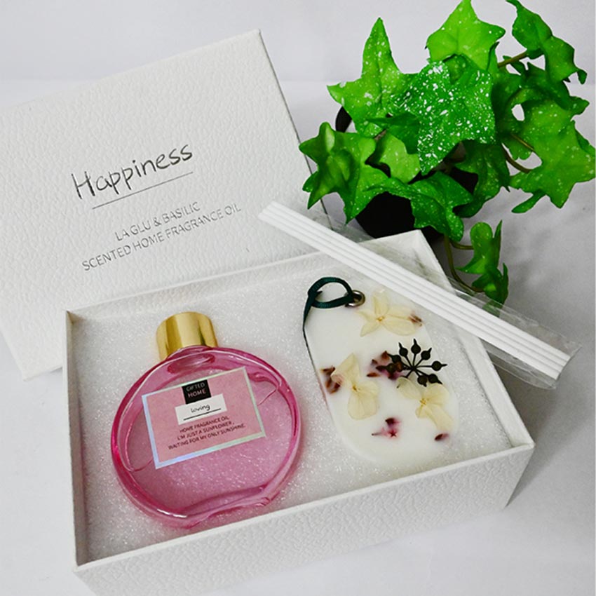 Elegant Natural Reed Diffuser with Refreshing Fresh Air Fragrance | 6 x 5 x 3 inches