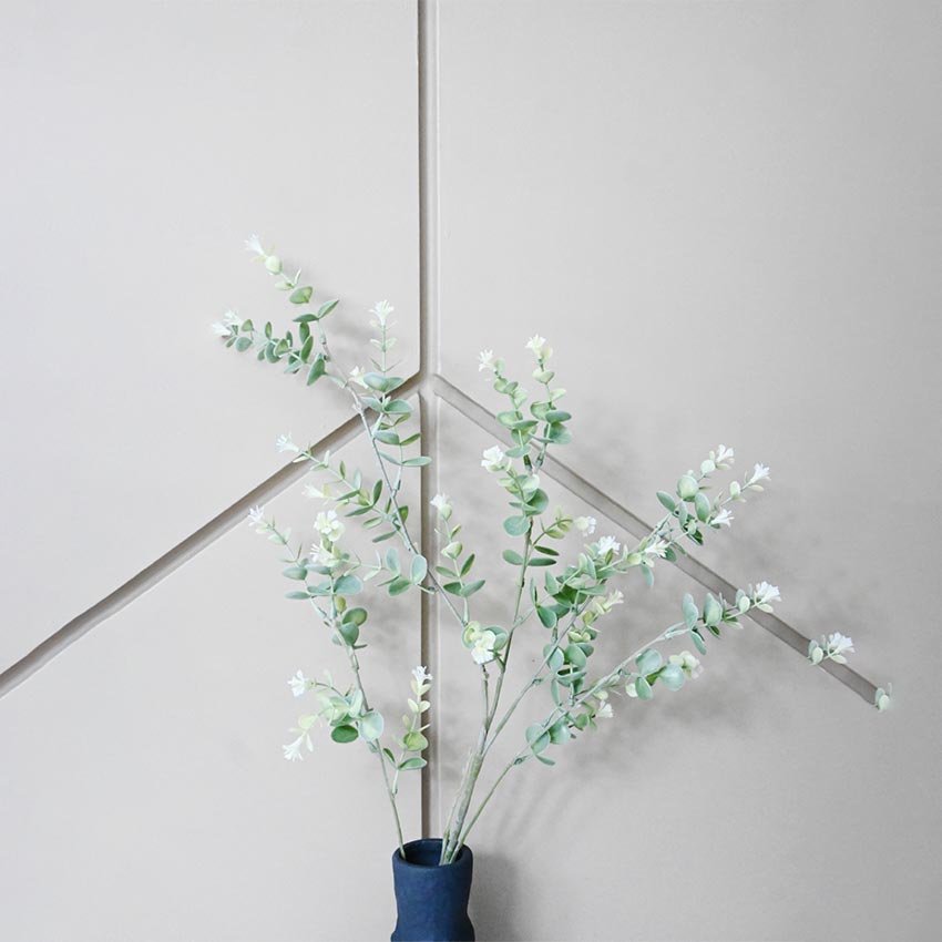 Elegant Minimalist Green Eucalyptus Foliage Branch Without Pot | 3 Feet