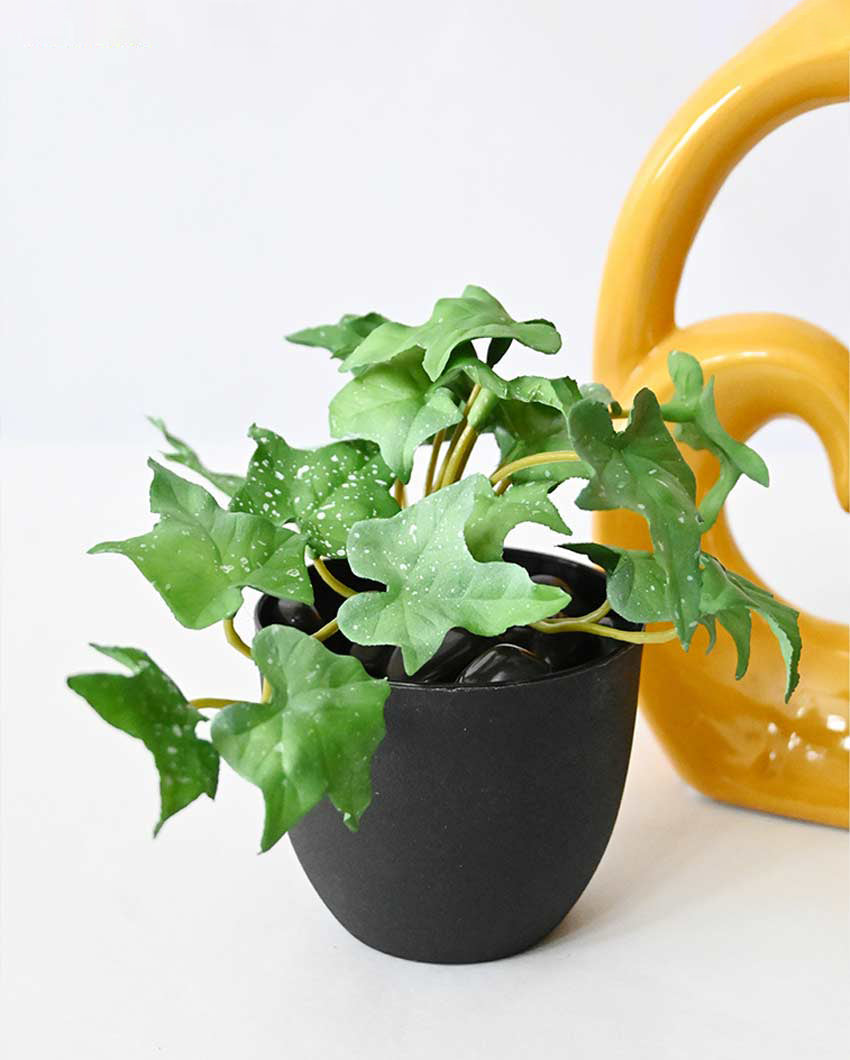 Lifelike Artificial Ivy Plant with Basic Pot | 6 inches