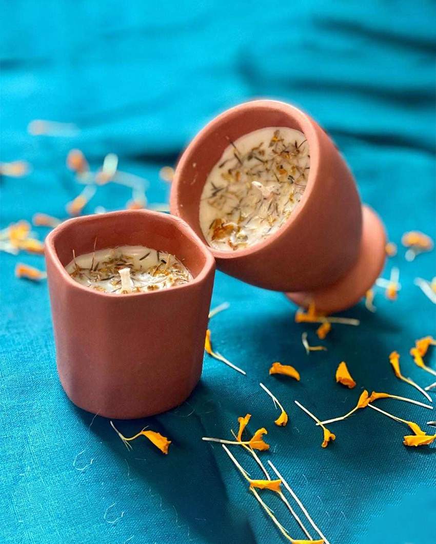 Oud Amber Scented Earthen Pot Candle | Pack of 2