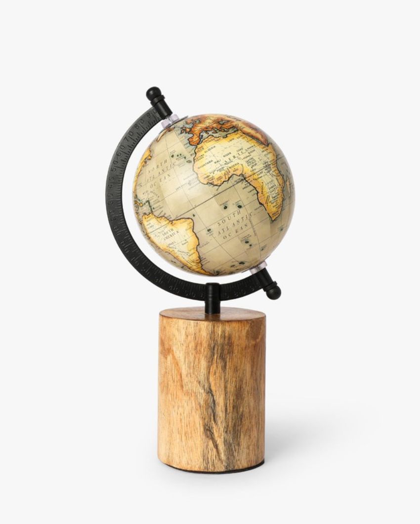 World Trotter Desk Globe | 5 x 5 x 11 inches