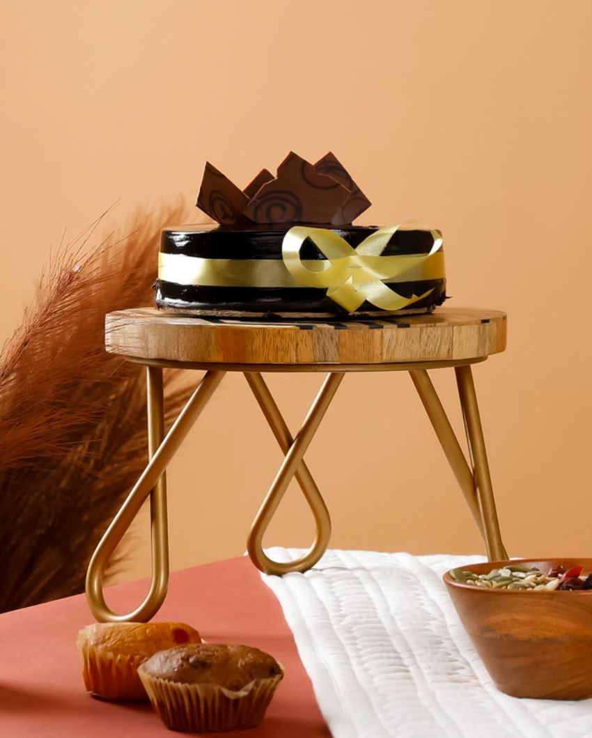 Chevron String Wooden Top Cake Stand | 8 x 6 inches