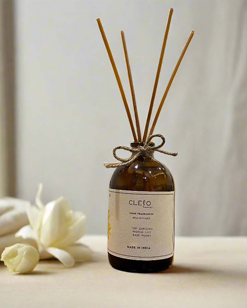 Meadow Mist Lily & Gardenia with Peony Reed Diffuser | 2 x 5 x 8 inches | 120ml