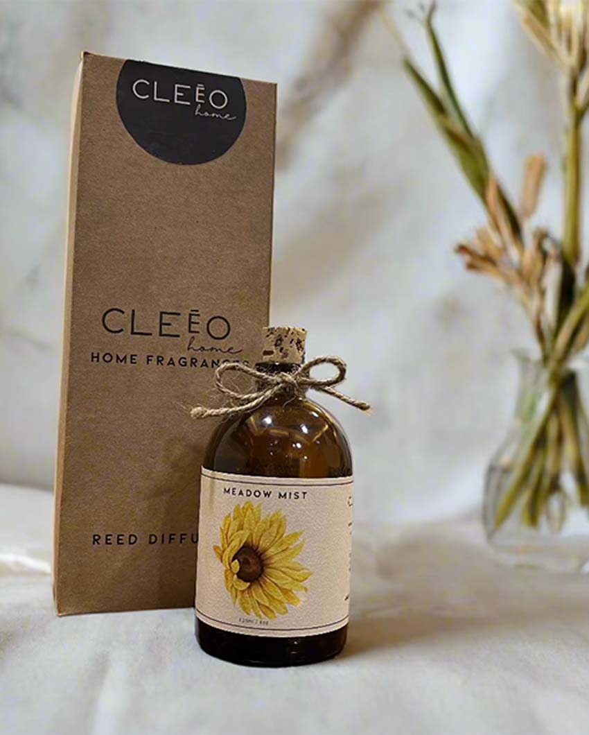 Meadow Mist Lily & Gardenia with Peony Reed Diffuser | 2 x 5 x 8 inches | 120ml