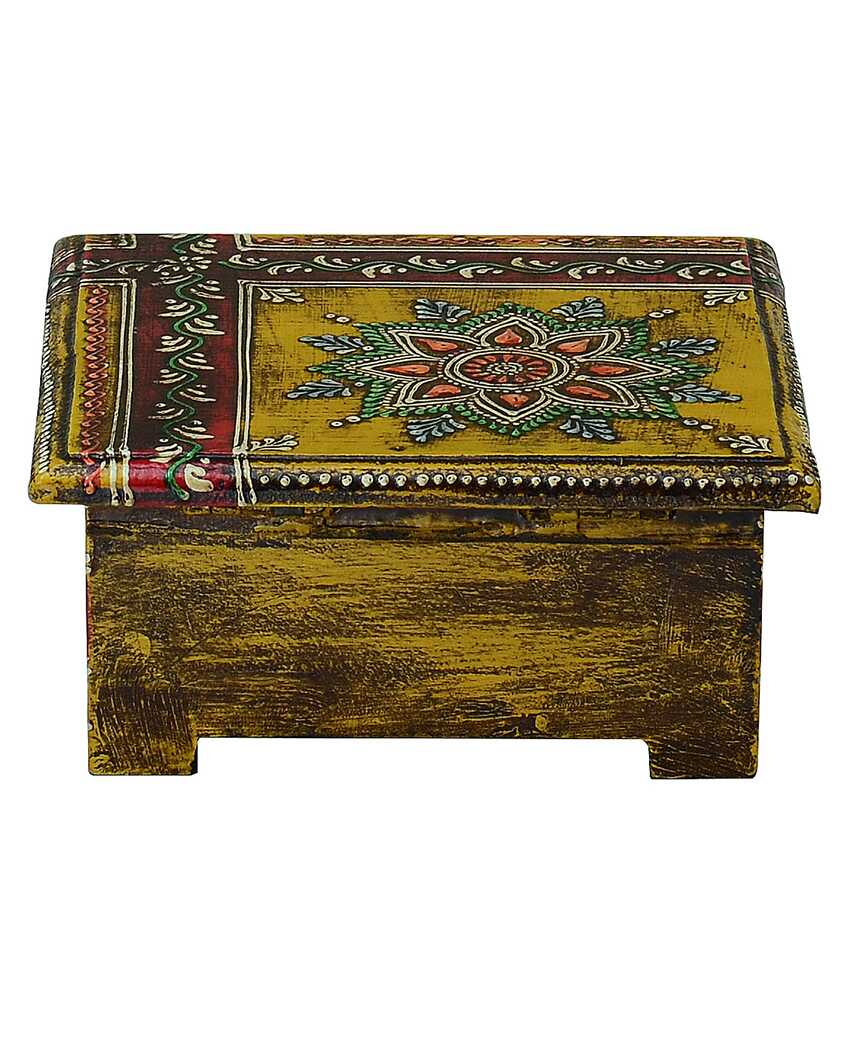 Aged Decorative Yellow Color 6 Tea Coasters with Case | 5 x 5 x 2 inches