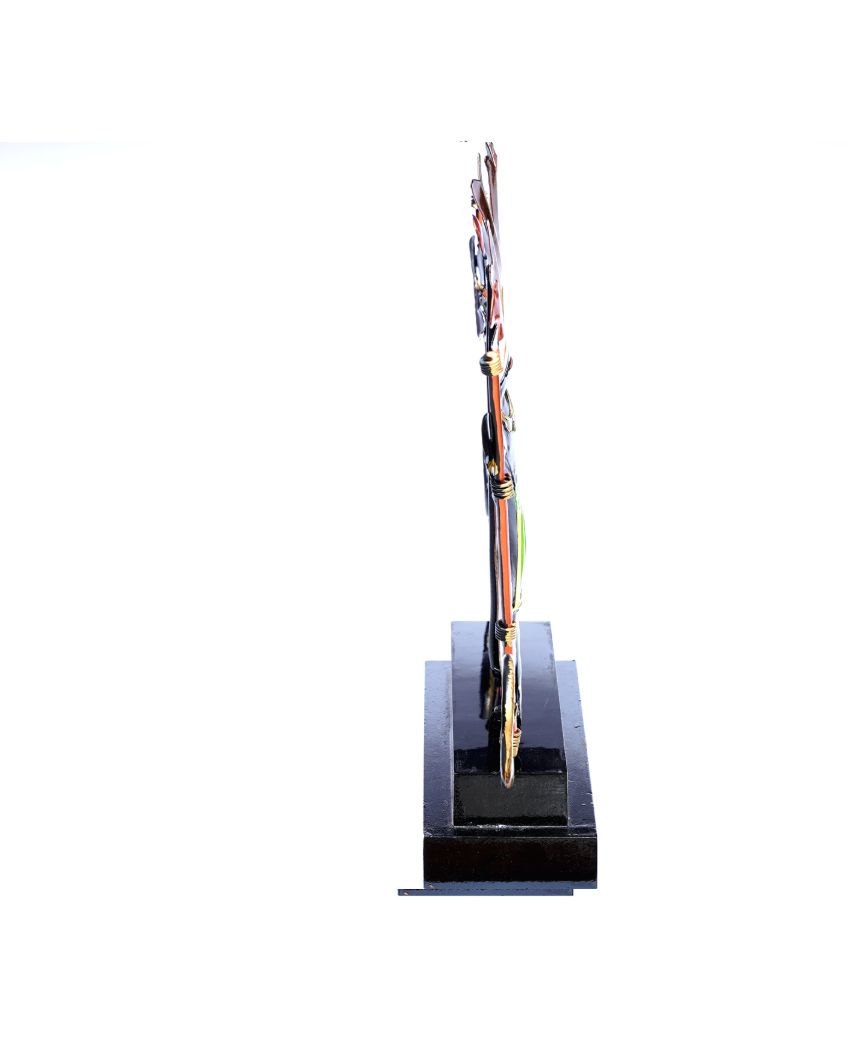 Folk-inspired Momento Metal Decorative Tribal Couple Showpiece | 14 x 3 x 11 inches
