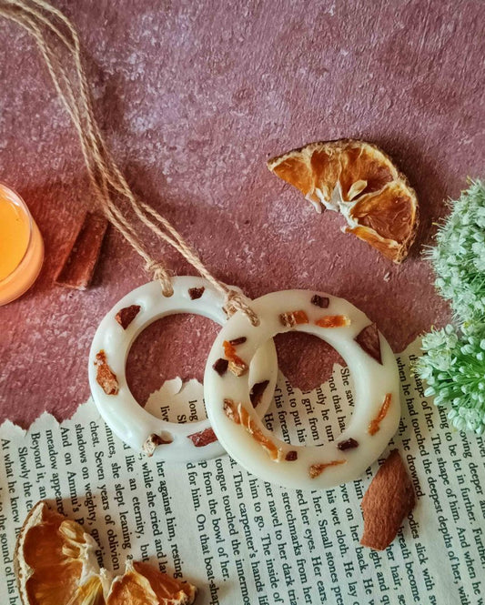 Sweet and Spicy Cinnamon Fragrance Hollow Circle Scented Wax Sachet | Set Of 2 | For Mother's Day