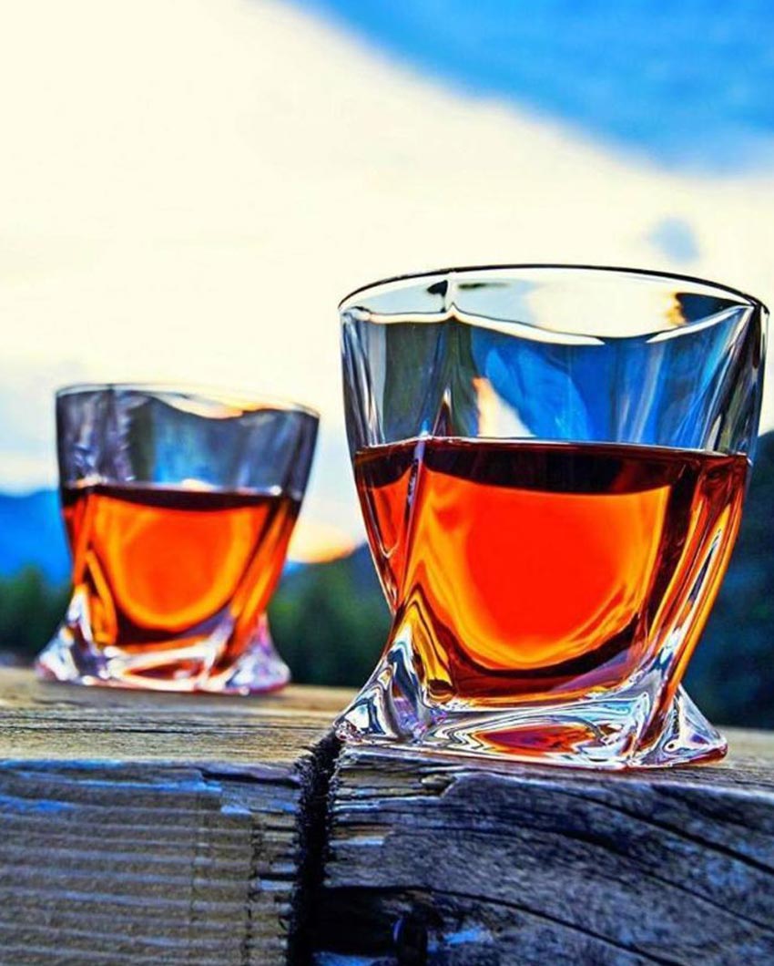 Weighted Bottom Whiskey Glasses | 270ml | 4 x 4 inches