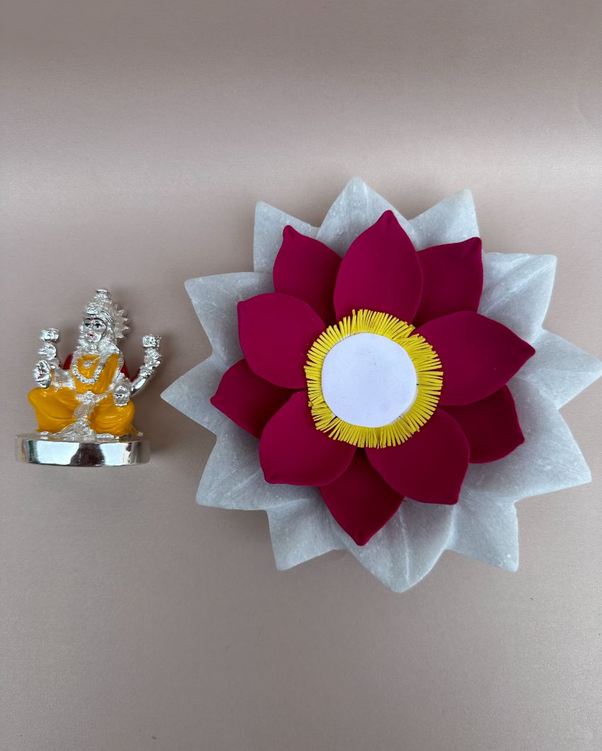 Floral Lotus Décor