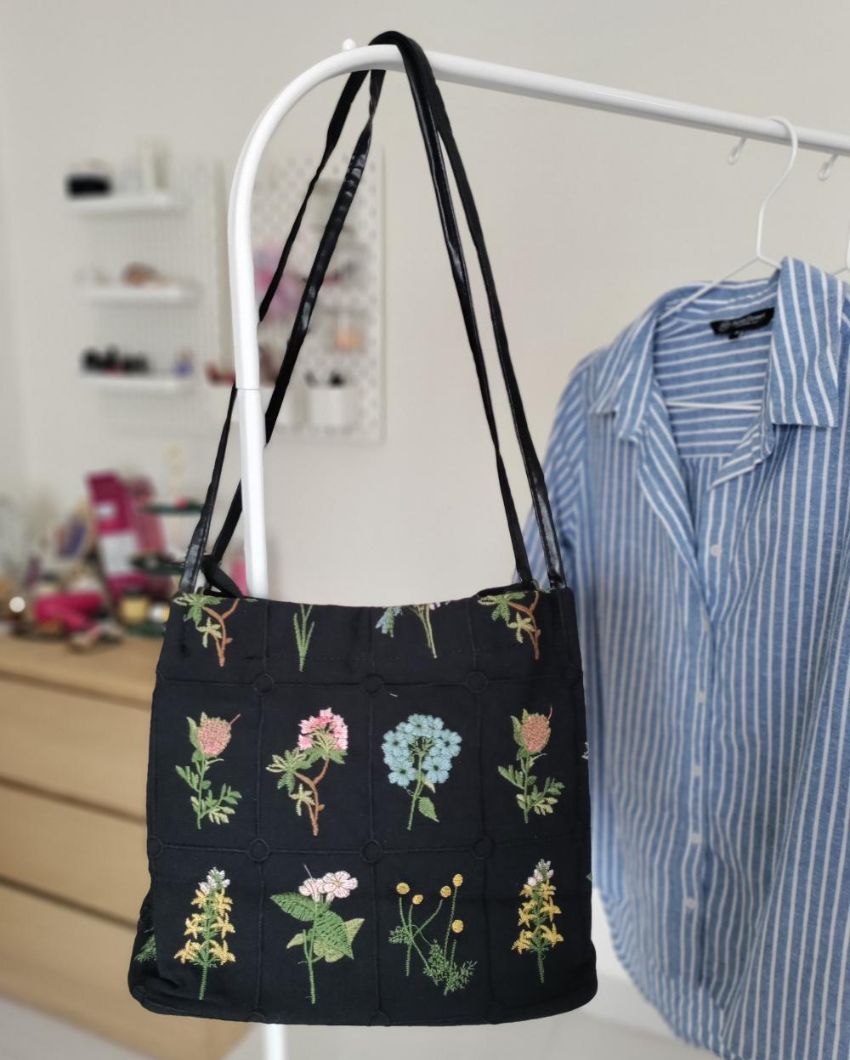 Elegant Miss Briganza Floral Bag | 10 x 5 x 11 inches