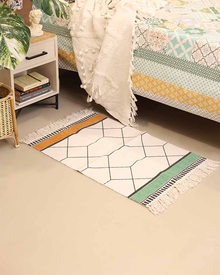Geometric Pattern Accent Floor Mat | 34 x 21 inches