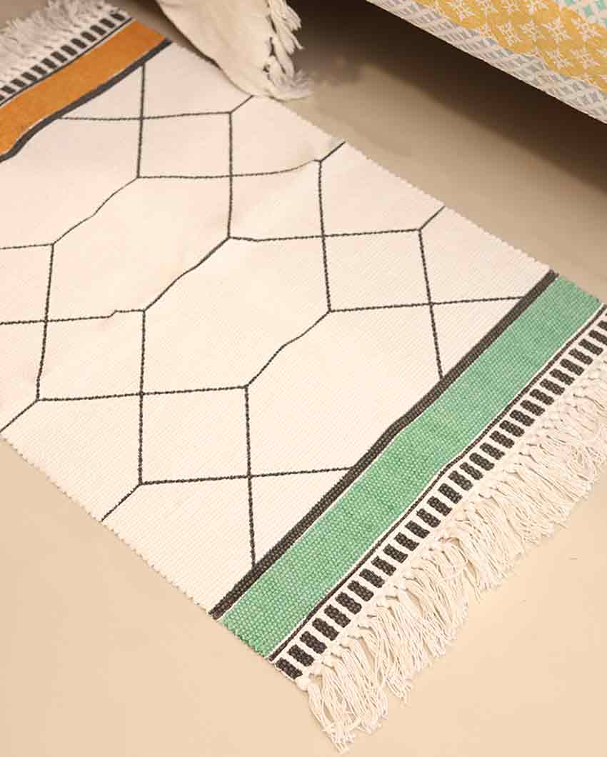 Geometric Pattern Accent Floor Mat | 34 x 21 inches