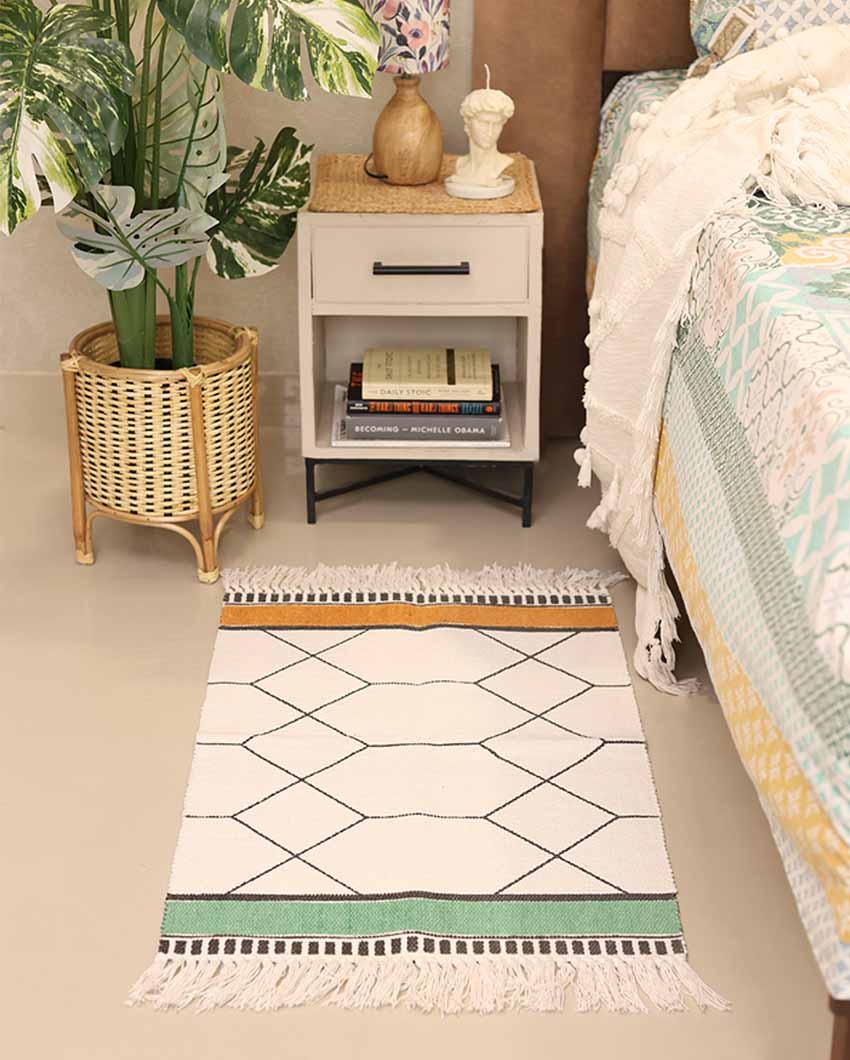 Geometric Pattern Accent Floor Mat | 34 x 21 inches