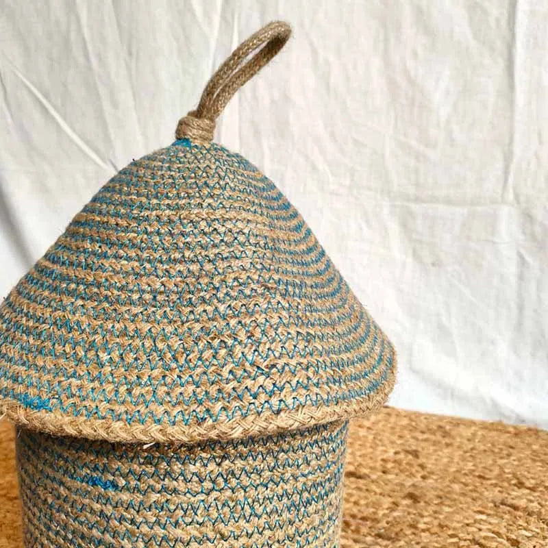 Attractive Brown Jute Basket With Lid
