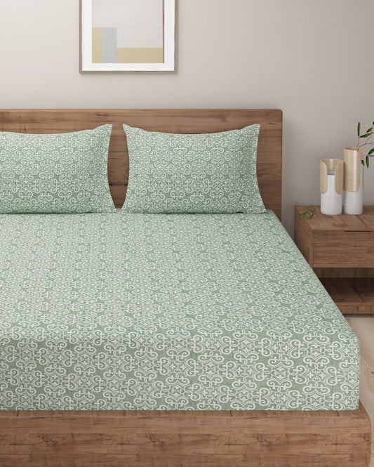 Coco Cotton Fitted Double Bedsheet with 2 Pillow Covers | Double Fitted Size | 72 x 78 Inches Green