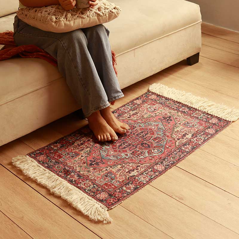 Multicolor Sofa Rug with Fringes