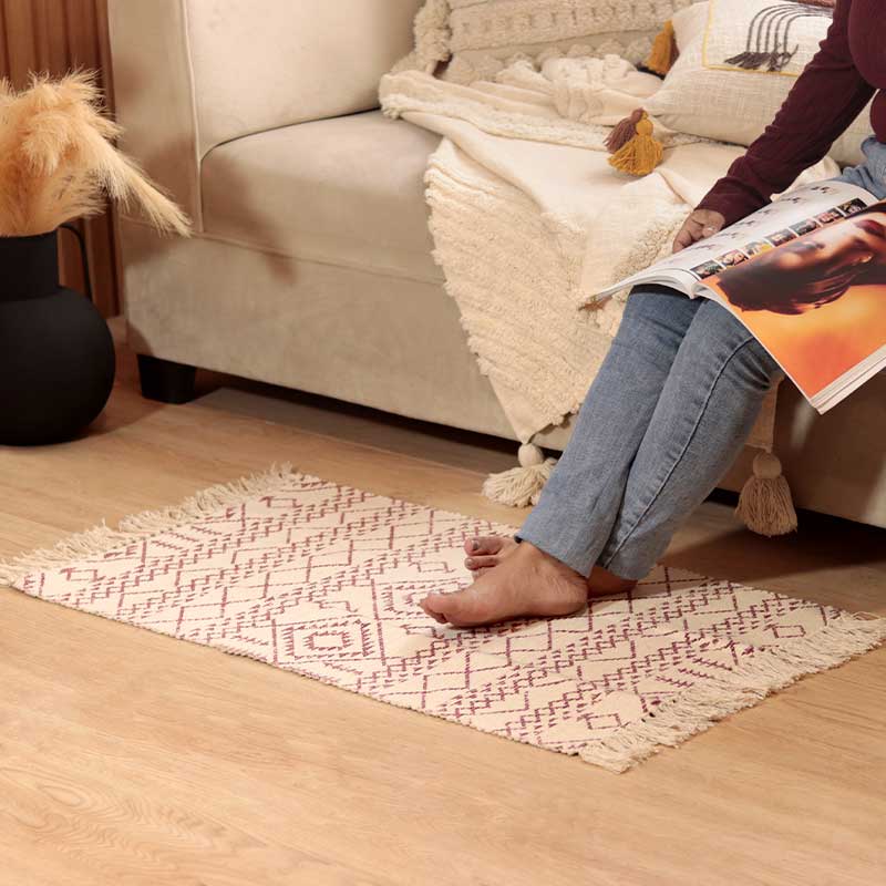 Coral & White Accent Floor Mat | 34 x 21 inches