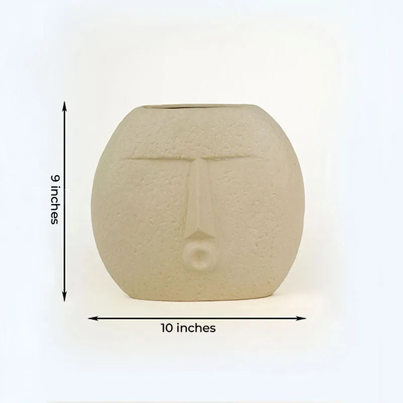 Blowing Kiss Vase