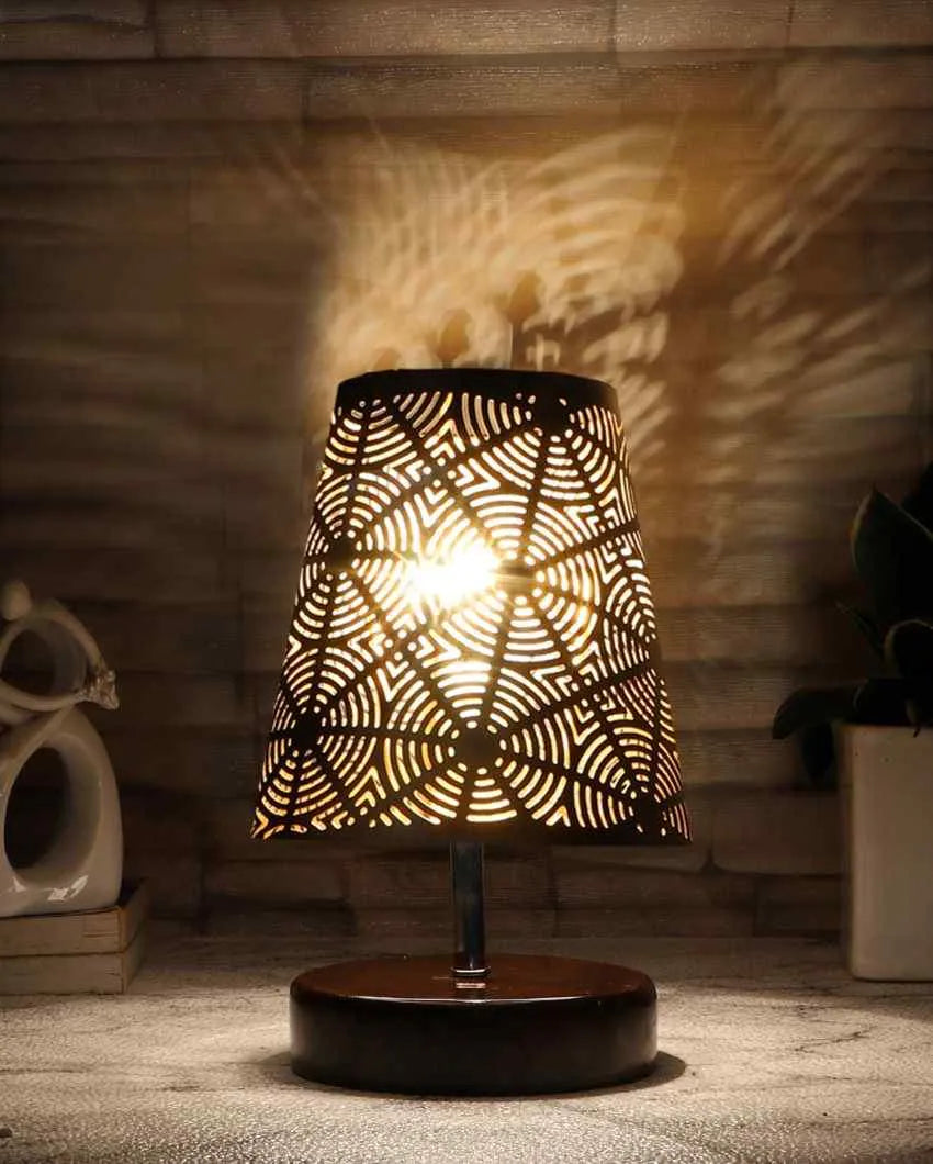 Round Metal Etching Table Lamp With Brown Wood Round Base