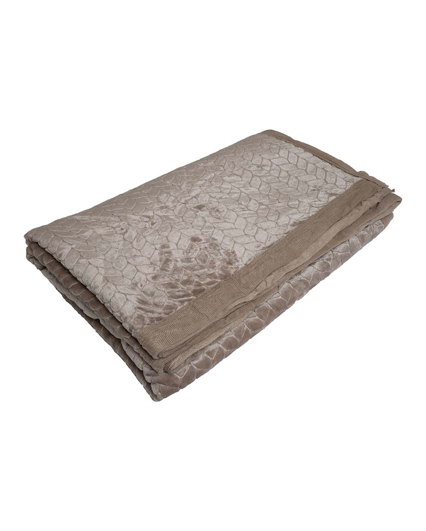Leaf Design Silky Touch Microfiber Single Bed Blanket | 90 x 60 inches