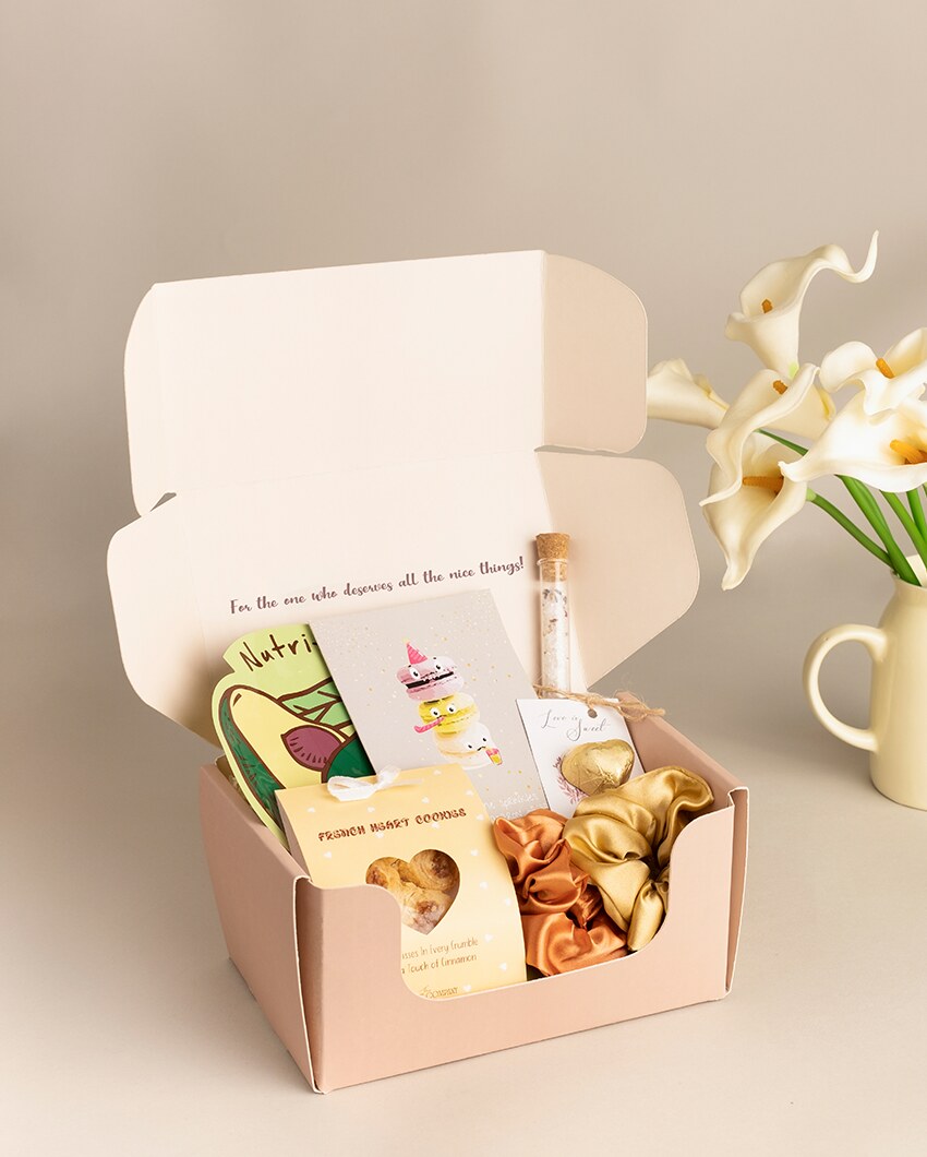 Essentials For Sweet Escape Gift Box
