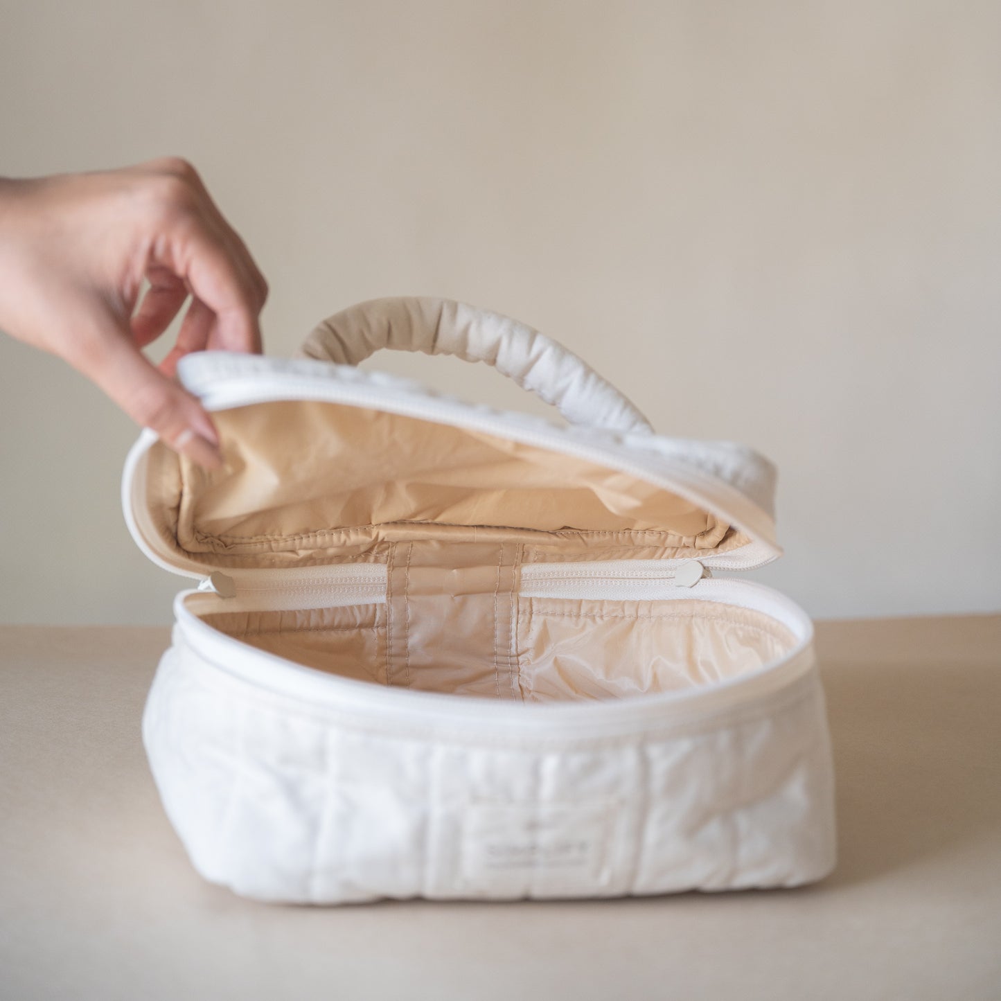 Elegant Ivory Cosmetic Makeup Vanity Pouch | 8 x 5 x 5 inches
