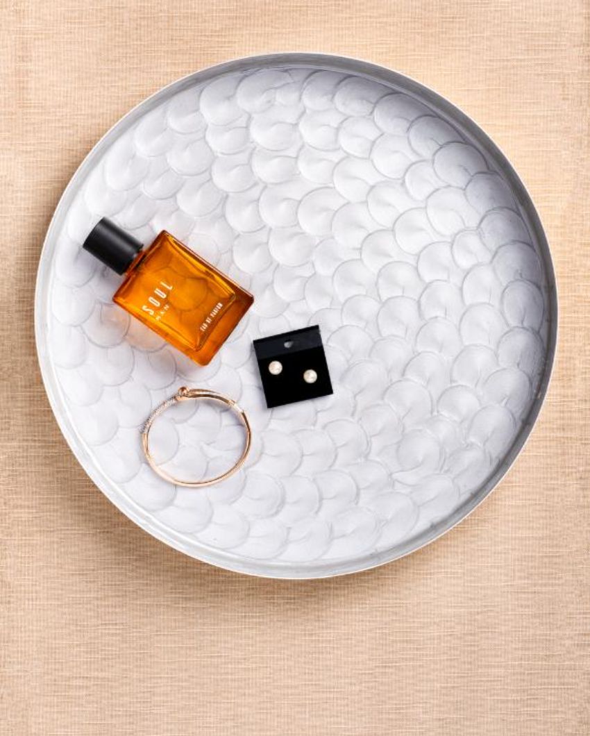 Round Shell Metal Tray Grey