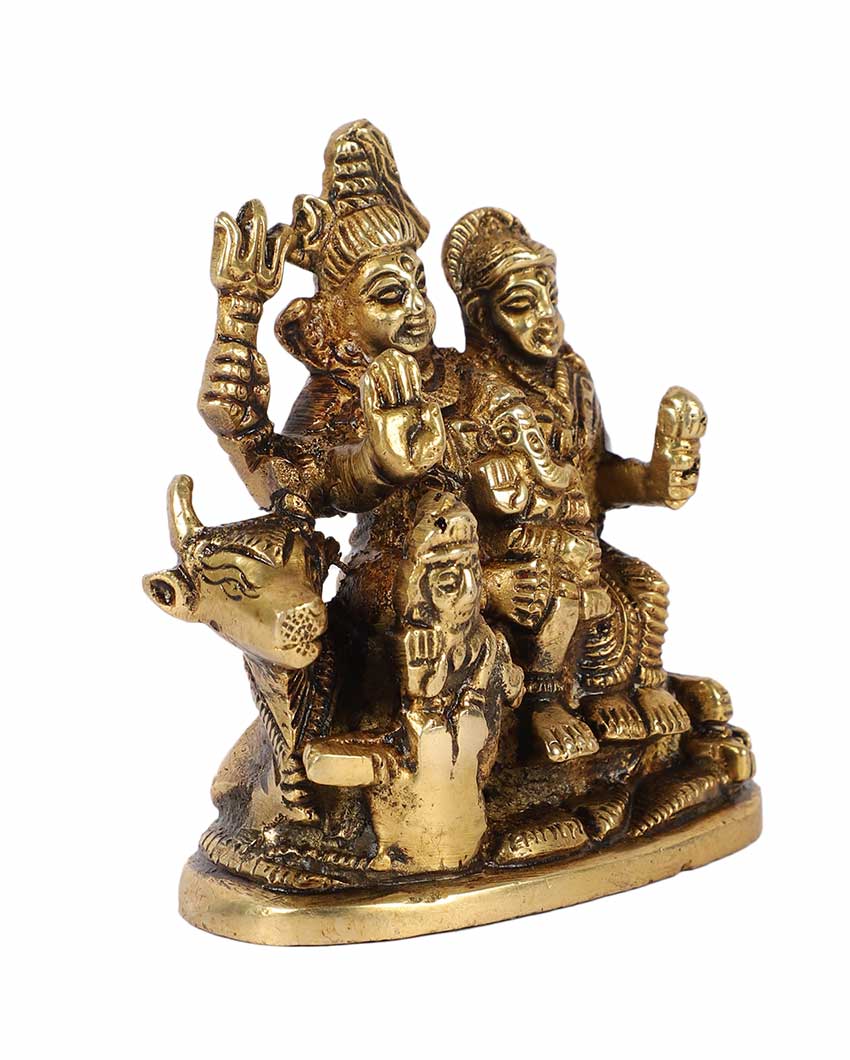 Eye-catchy Brass Shiv Parivar Idol | 4 x 5 inches