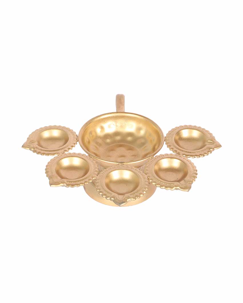 Lotus Design Akhand Dia Jyot with Handle | 7 x 7 x 3 inches