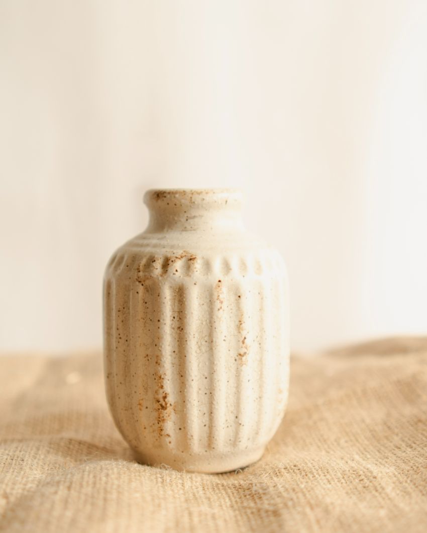 Medium Retro Vase with Bunch