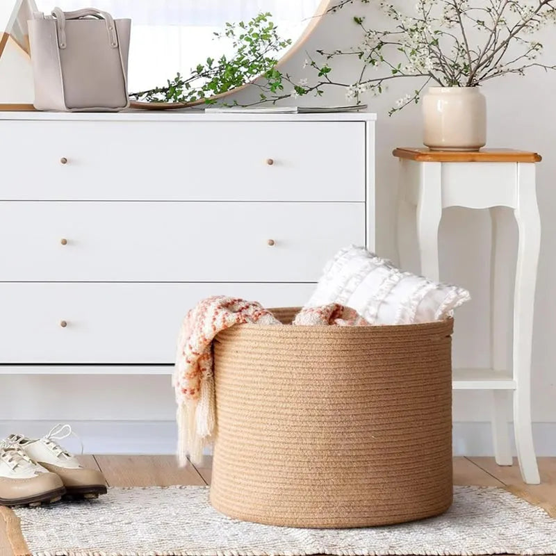Exquisite Sturdy Jute Basket