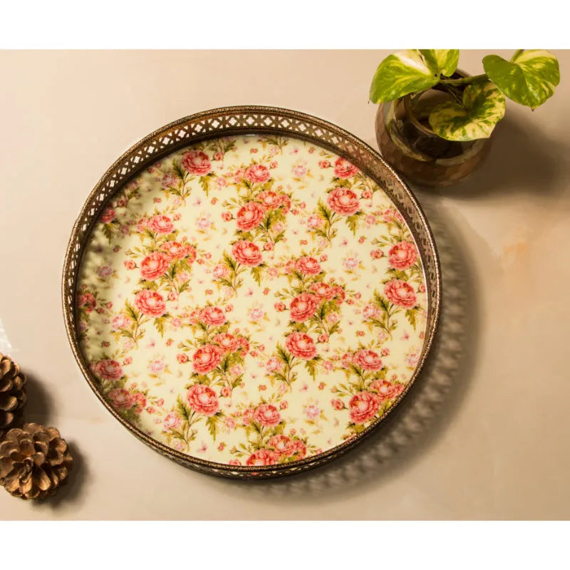 August Collectives Trays Dusaan or dussan dushan doosan
