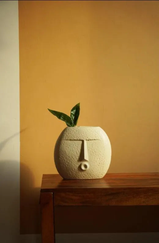 Purezento Vases Dusaan or dussan dushan doosan
