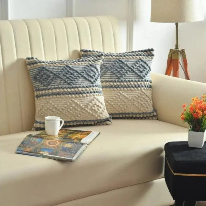 Concentric Diamond Rows Pattern Cushion Cover (Single)