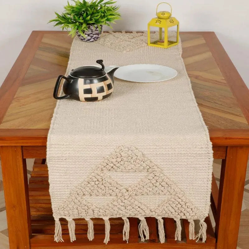 House of Banjara Table Runners Dusaan or dussan dushan doosan