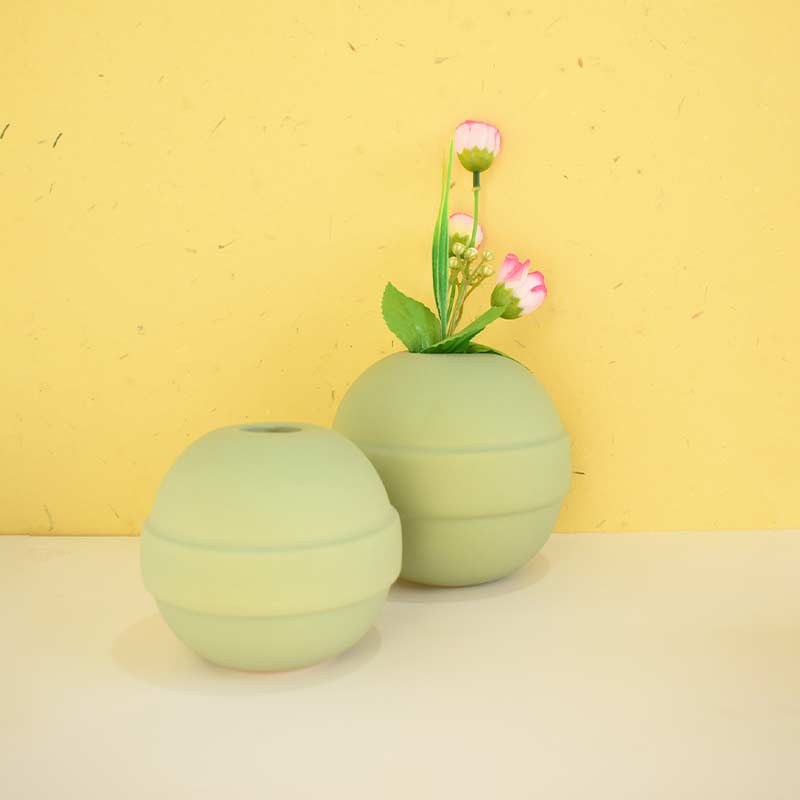 Round Vases | Set Of 2 Light Green