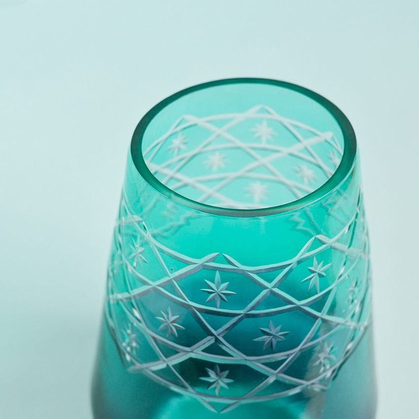 Stunning Etched Green & Blue Contrast Glass Flower Vase