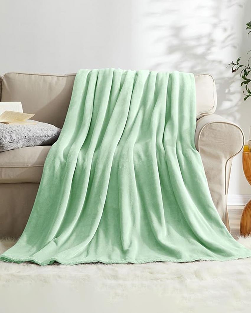 Elegant Sea Green Velvet Throw