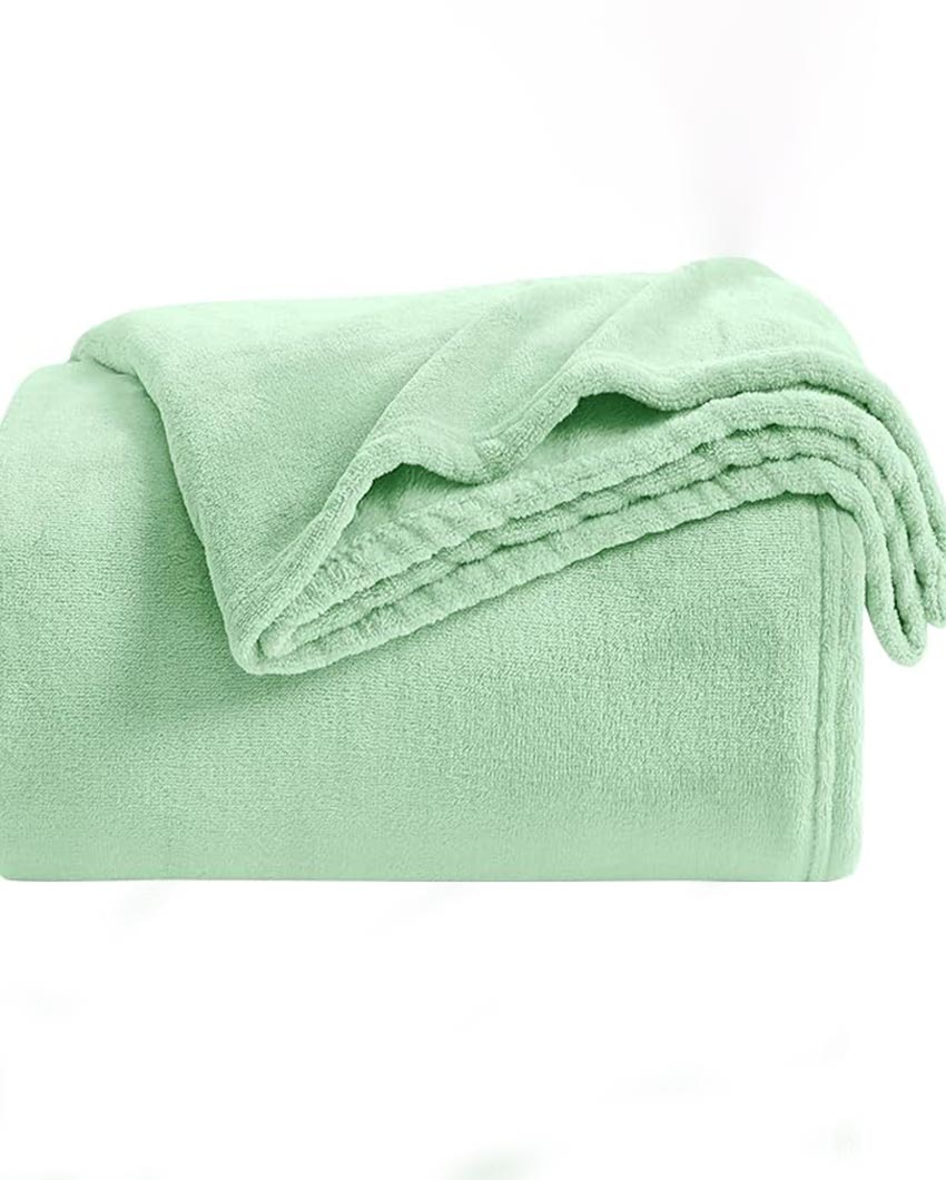 Elegant Sea Green Velvet Throw