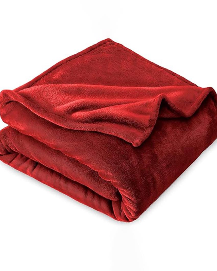 Chic Vintage Maroon Flannel Throw