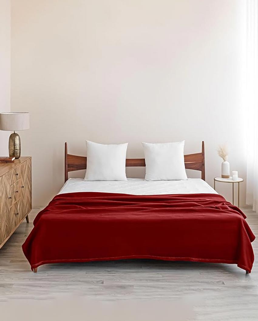 Chic Vintage Maroon Flannel Throw