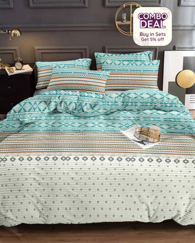 Super Soft Flannel  Sea Green Zigzag Warm & Winter Fitted Bedsheet With Pillow Covers