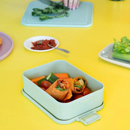 Make & Take Medium Lunch Box Green