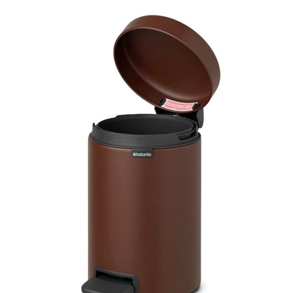 NewIcon Stylish Pedal Bin | 3000 ml Brown