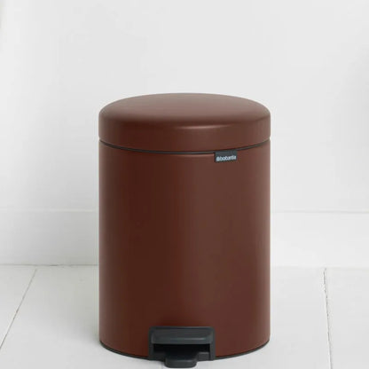 NewIcon Stylish Pedal Bin | 5000 ml Brown