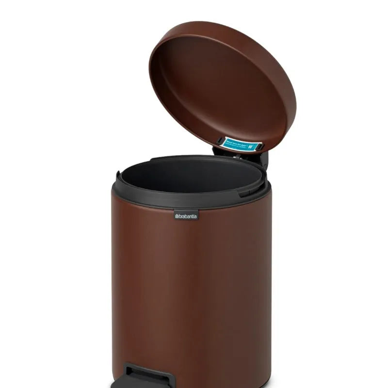 NewIcon Stylish Pedal Bin | 5000 ml Brown