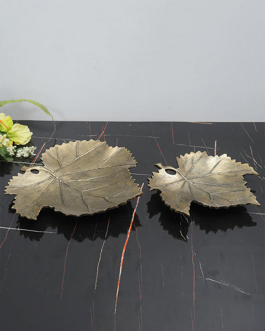 Maple Leaf Aluminium Platters | Set of 2